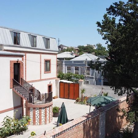Guest House Spartak Tbilisi Ngoại thất bức ảnh