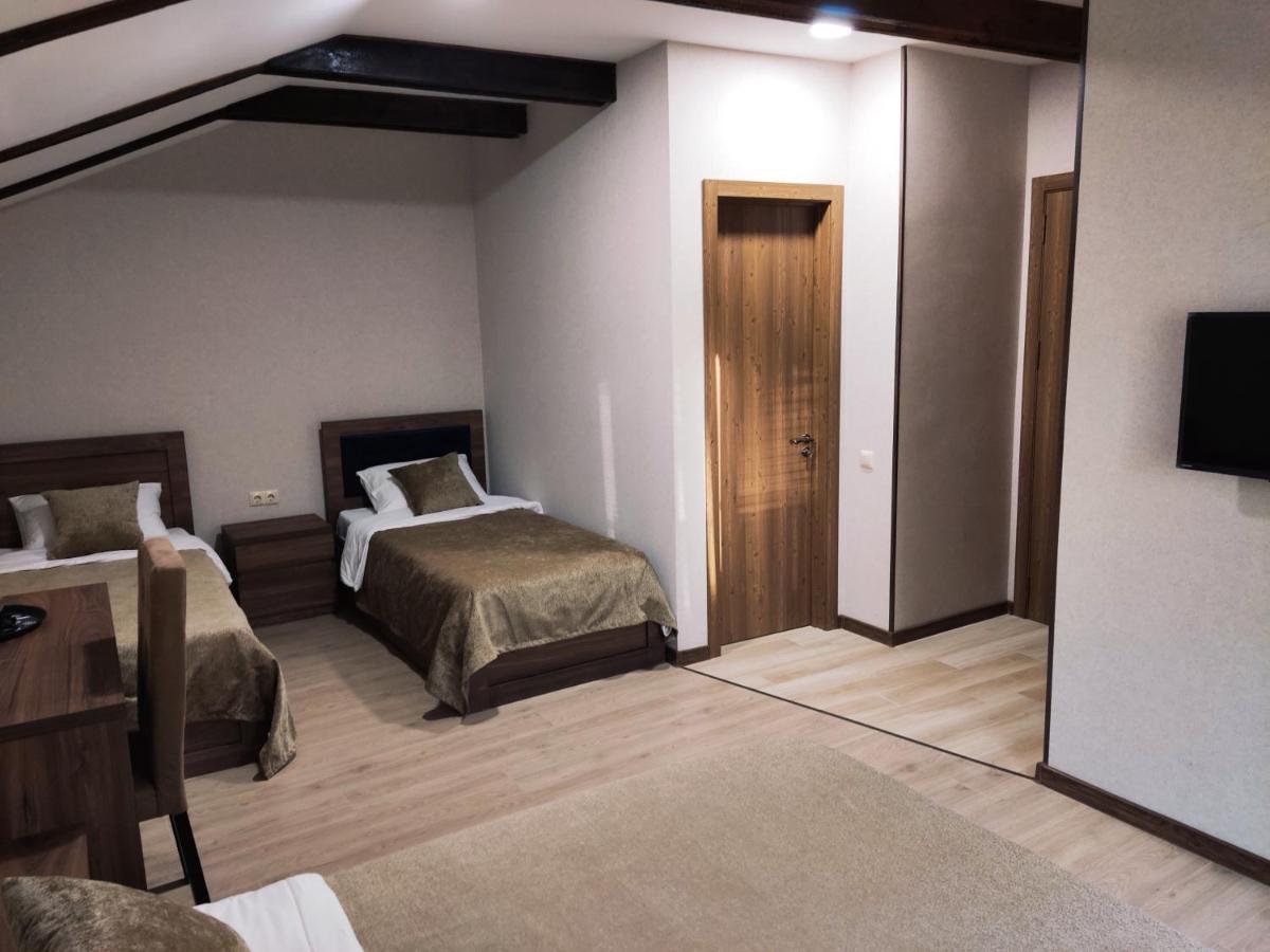 Guest House Spartak Tbilisi Ngoại thất bức ảnh