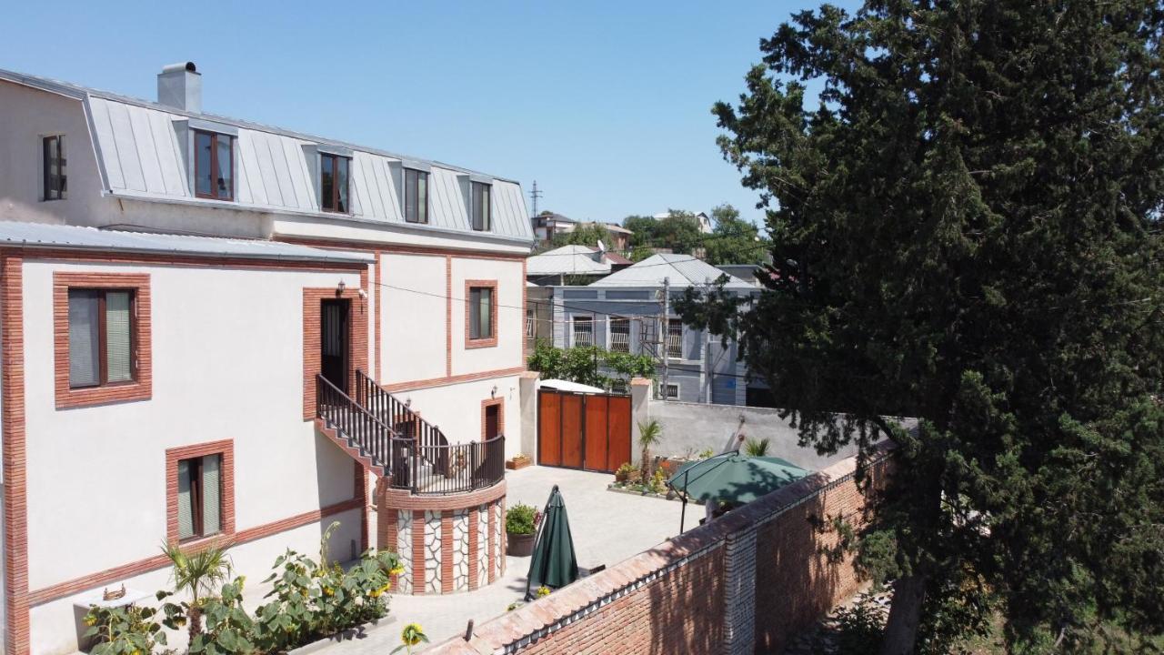 Guest House Spartak Tbilisi Ngoại thất bức ảnh